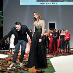 Applaus für den Star-Designer: Michael Michalsky beim Finale seiner "CITY LOVE"-Fashion-Show