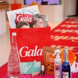 Ein herzliches DANKE geht an:  Maybelline Jade, L'Oréal Professionnel, Olympus, evian, Häagen-Dazs, Pommery, Mercedes-Benz, P&C Düsseldorf und das Ellington Hotel Berlin.