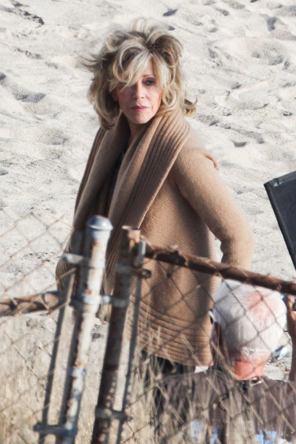 8. August 2014: Am Strand von Malibu dreht Jane Fonda "Grace and Frankie". 8. August 2014: Am Strand von Malibu dreht Jane Fonda "Grace and Frankie".