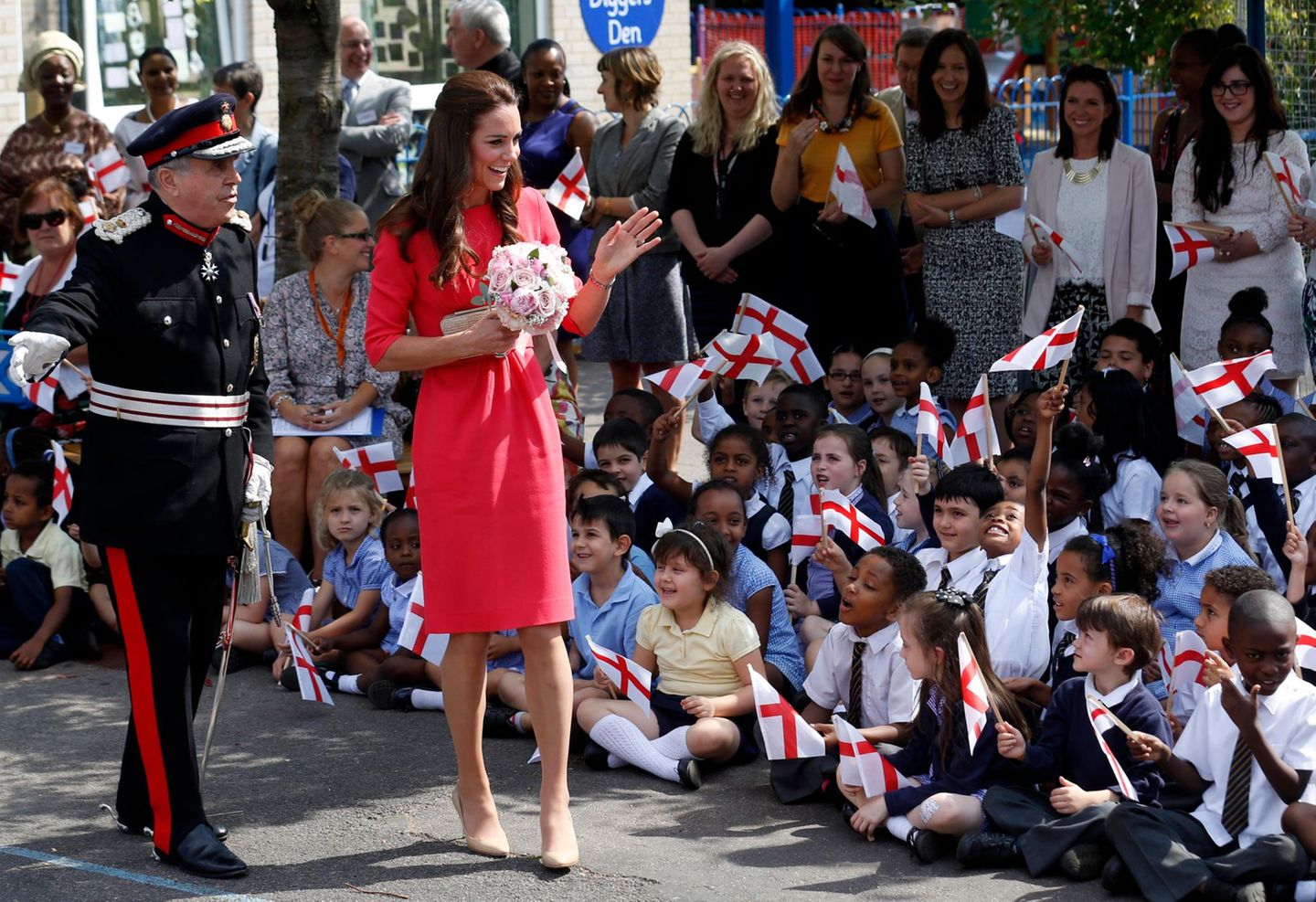 1. Juli 2014: Herzogin Catherine besucht die "Blessed Sacrament Catholic School" in London.