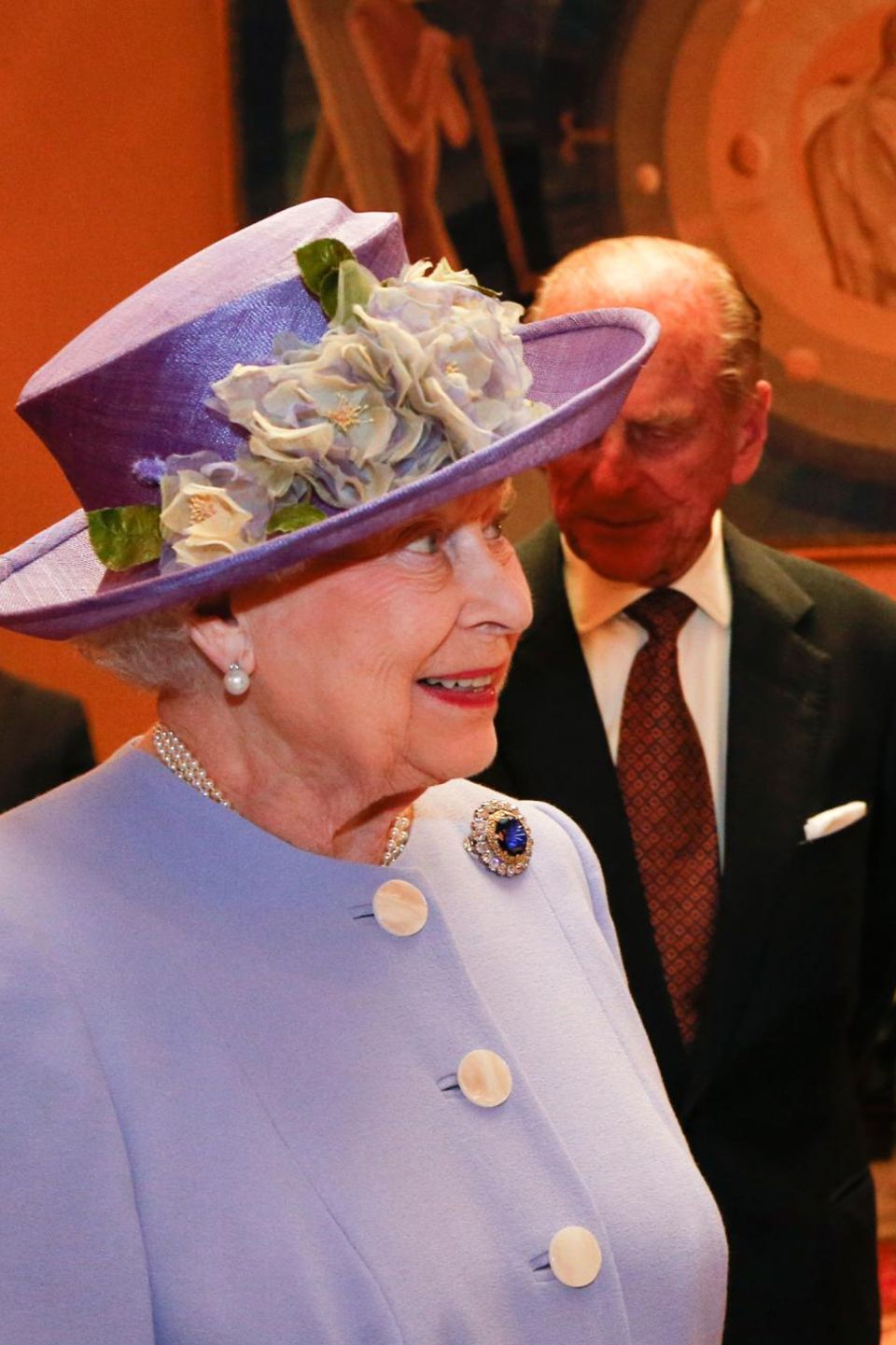 3. April 2014: Queen Elizabeth und Prinz Philip machen zum ersten Mal nach fast drei Jahren wieder eine Auslandreise. Das Zier: Italien und ein Besuch bei Papst Franziskus. 3. April 2014: Queen Elizabeth und Prinz Philip machen zum ersten Mal nach fast drei Jahren wieder eine Auslandreise. Das Zier: Italien und ein Besuch bei Papst Franziskus.