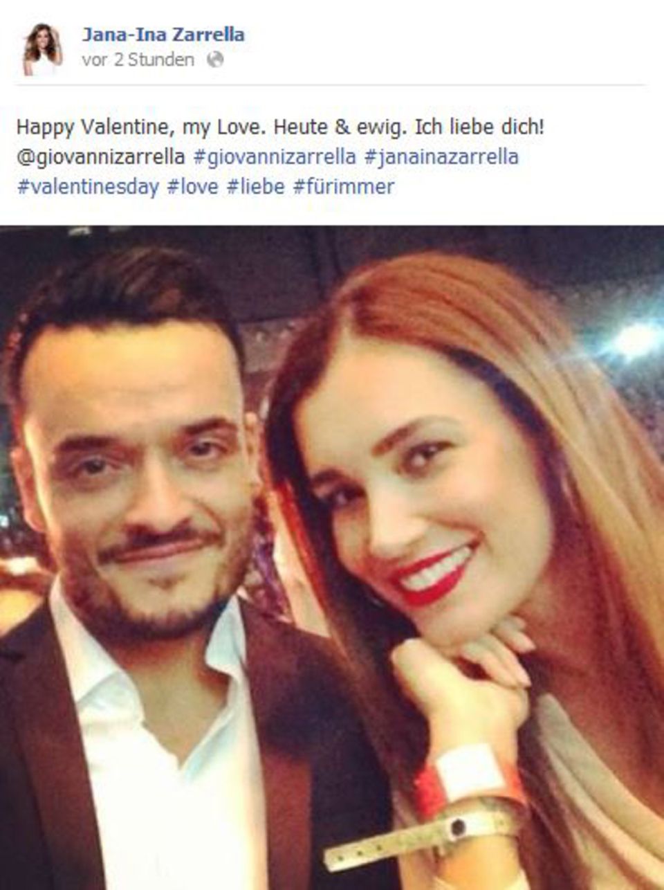 Jana-Ina Zarrella teilt auf Facebook, wie glücklich sie auch nach Jahren noch mit Giovanni Zarrella ist.