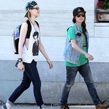 27. Juli 2014: Evan Rachel Wood und Ellen Page sind in Vancouver zum Abendessen verabredet. Die beiden Schauspielerinnen sind seit Jahren beste Freundinnen und stehen nun gemeinsam für den Film "Into The Forest", in dem sie Schwestern spielen, vor der Kamera.