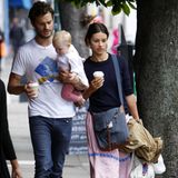 20. August 2014: "Fifty Shades of Grey"-Schauspieler Jamie Dornan und seine Frau Amelia Warner sind mit ihrem Töchterchen in London unterwegs.