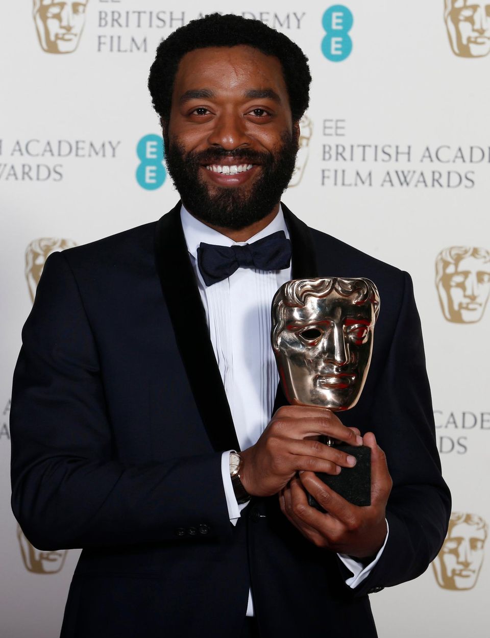 Chiwetel Ejiofor gewinnt den Preis als bester Hauptdarsteller für seine Rolle in den Sklavendram "12 Years A Slave". Chiwetel Ejiofor gewinnt den Preis als bester Hauptdarsteller für seine Rolle in den Sklavendram "12 Years A Slave".