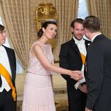 23. Juni 2016  Prinzessin Claire, mit Diadem und elganter Robe, absolviert einen weiteren Auftritt beim abendlichen Empfang.