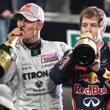 Dezember 2011  Gemeinsam mit Sebastian Vettel freut sich Schumacher über den Sieg beim "Nations Cup of the Race of Champions" in der "Esprit Arena" in Düsseldorf.