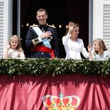 Auch König Juan Carlos und Königin Sofia können an diesem Tag lächeln.