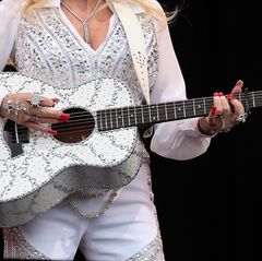 Dolly Parton