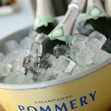 Der Champagner von Pommery sorgt auch bei diesem sommerlichen GALA Fashion Brunch für tolle Erfrischung und Laune.