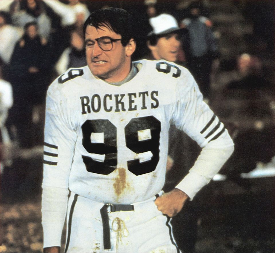 1986: In "Rocket Man - Der Beste aller Zeiten" geht es um Football. Robin Williams steht als "Jack Dundee" auf dem Feld. 1986: In "Rocket Man - Der Beste aller Zeiten" geht es um Football. Robin Williams steht als "Jack Dundee" auf dem Feld.