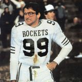 1986: In "Rocket Man - Der Beste aller Zeiten" geht es um Football. Robin Williams steht als "Jack Dundee" auf dem Feld.