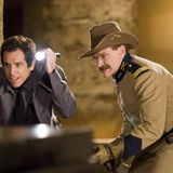 2006: In der Komödie "Nachts im Museum" spielt Williams an der Seite von Ben Stiller. Der zweite Teil erscheint 2009 und im Januar 2014 steht das Duo bei Dreharbeiten für Teil drei wieder gemeinsam vor der Kamera.