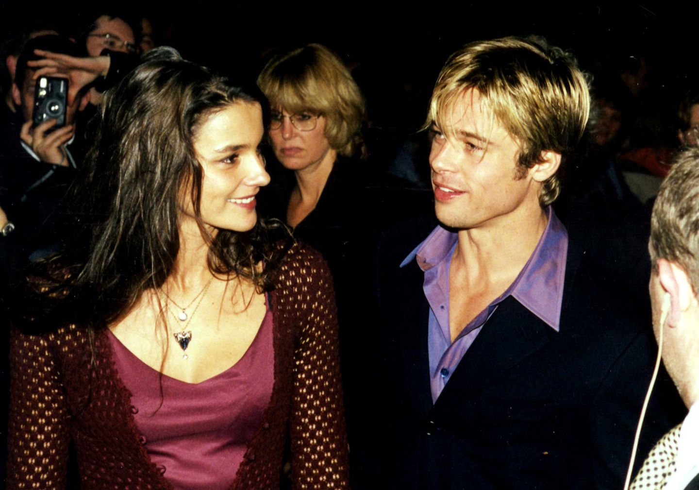 Brad Pitt und Katja von Garnier  1997 sieht man Brad Pitt und die deutsche Regisseurin Katja von Garnier Händchenhaltend auf der Premiere von "Sieben Jahre in Tibet". Die Bilder gehen um die Welt, doch kurze Zeit später hat Brad Pitt schon eine andere Frau im Arm.