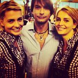 Auch Model Marcus Schenkenberg verbringt seine Freizeit auf dem Volksfest und trifft dort auf die aus dem Fernsehen bekannten "MeiseTwins".
