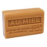 Die "Au Miel"-Seife reinigt die Haut sanft. Von La Maison du Savon de Marseille, 125 g, ca. 3 Euro