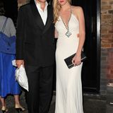 Comedian David Walliams und Topmodel Lara Stone sind in edlen Outfits ebenfalls mit von der Great-Gatsby-Partie.
