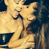 Wie auch Miley Cyrus nutzt Ariana Grande eine Kinder-Serie als Sprungbrett für ihre Karriere.