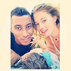Der niederländische Dj Sunnery James ist der Mann an der Seite von Topmodel Doutzen Kroes. Seit November 2014 ist das Paar verheiratet, die Kinder Phyllon (geboren 2011) und Myllena (geboren 2014) komplettieren die hübsche Familie.