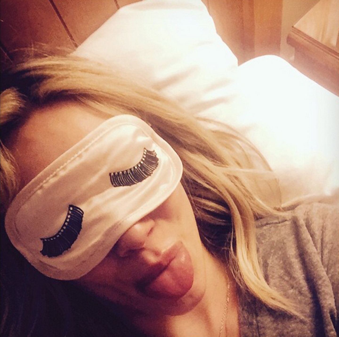 Hilary Duff macht noch einen Schönheitsschlaf, bevor die Party losgeht.
