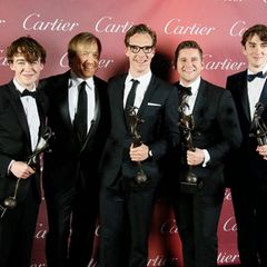 Alex Lawther, Benedict Cumberbatch, Allen Leech und Matthew Beard bekommen für ihre Leistung in "The Imitation Game" den Award für die beste Ensemble-Performance. Da posiert auch Regisseur Morten Tyldum (Zweiter von links) gern mit für die Fotografen.