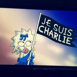 Maggie Simpson hisst die Flagge "Je Suis Charlie" am Ende der aktuellen Episode, die bereits in Amerika ausgestrahlt wurde.
