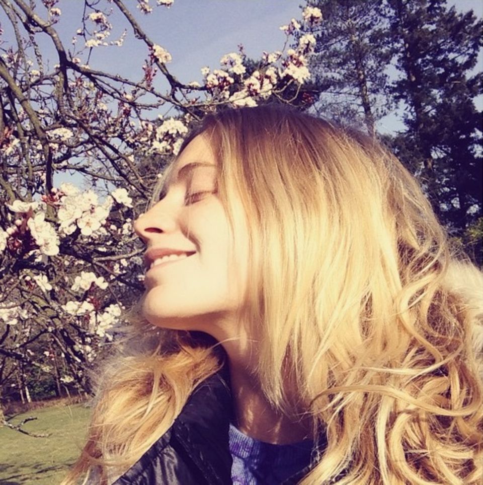 März 2015 "Ok Frühling, jetzt glaube ich an dich", schreibt Poppy Delevingne zu diesem Foto. März 2015 "Ok Frühling, jetzt glaube ich an dich", schreibt Poppy Delevingne zu diesem Foto.