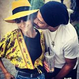 September 2015  Lionel Richie gratuliert seiner Tochter Nicole mit diesem süßen Foto auf Instagram.