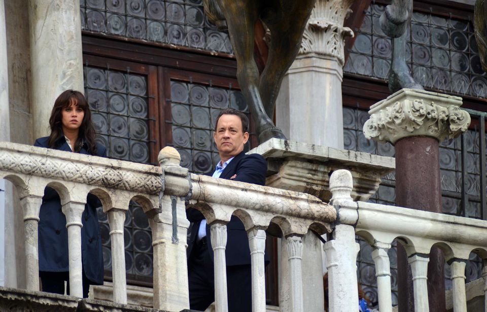 29. April 2015: Ron Howard verfilmt in Venedig eine weitere Fortsetzung der "Da Vinci Code"-Reihe. Tom Hanks ist wieder als "Professor Robert Langdon" mit an Bord und ihm zur Seite steht Felicity Jones.