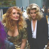 6. Oktober 2015: Bryce Dallas Howard und Rachael Taylor sind am Set von "Gold" in New York unterwegs.