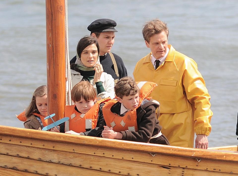 3. Juni 2015: Colin Firth und Rachel Weisz schlagen sich beim Dreh zu "The Donald Crowhurst story" auch durch die Wellen.