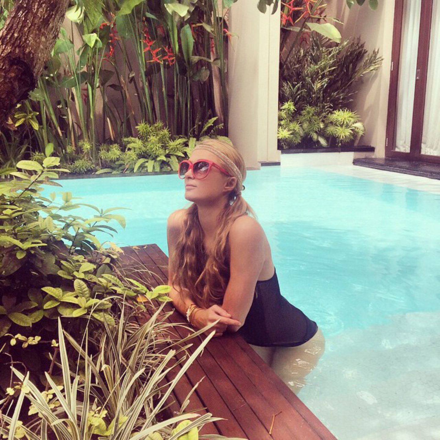 Paris Hilton urlaubt im "W Retreat & Spa" auf Bali.