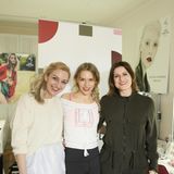 Gesucht und gefunden - Julia Dietze verstand sich prächtig mit den Gründerinnen des Labels UND GRETEL (Christina Roth und Stephanie Dettmann). Perfektes Styling garantiert!