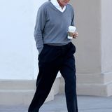 Januar 2015  In letzter Zeit sieht man Jenner immer häufer mit Mütze, Sonnenbrille und in geduckter Haltung.