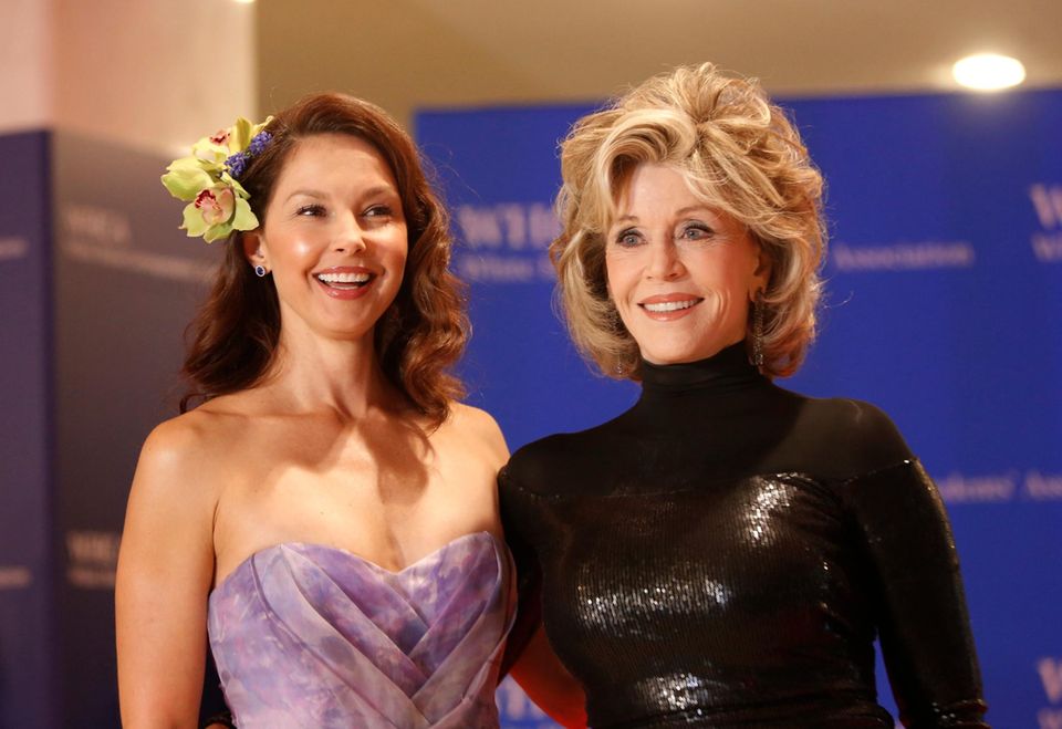 Ashley Judd und Jane Fonda lassen sich das Event nicht entgehen.