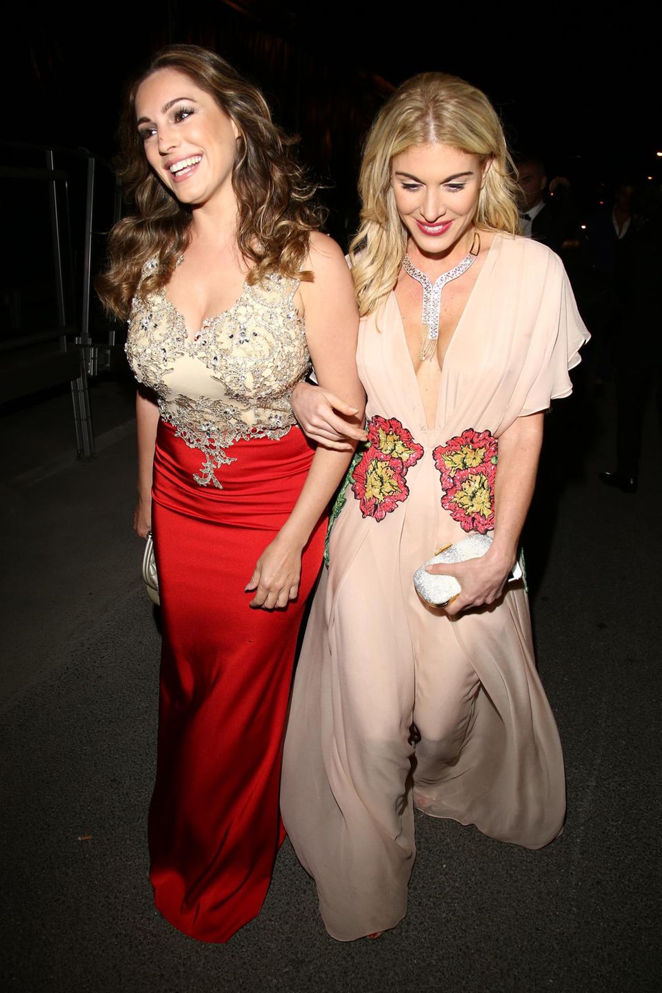 Kelly Brook und Hofit Golan wollen auf der "Chopard Party" ordentlich abfeiern. Kelly Brook und Hofit Golan wollen auf der "Chopard Party" ordentlich abfeiern.