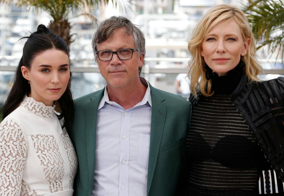 Regisseur Todd Haynes zusammen mit den Darstellerinnen seines Films "Carol", Rooney Mara und Cate Blanchett