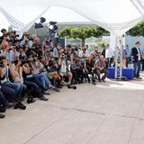 Vincent Lindon und Stephane Brize stellen sich gelassen der Fotografenmenge.