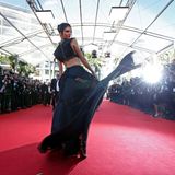 Kendall Jenner genießt das Blitzlichtgewitter.