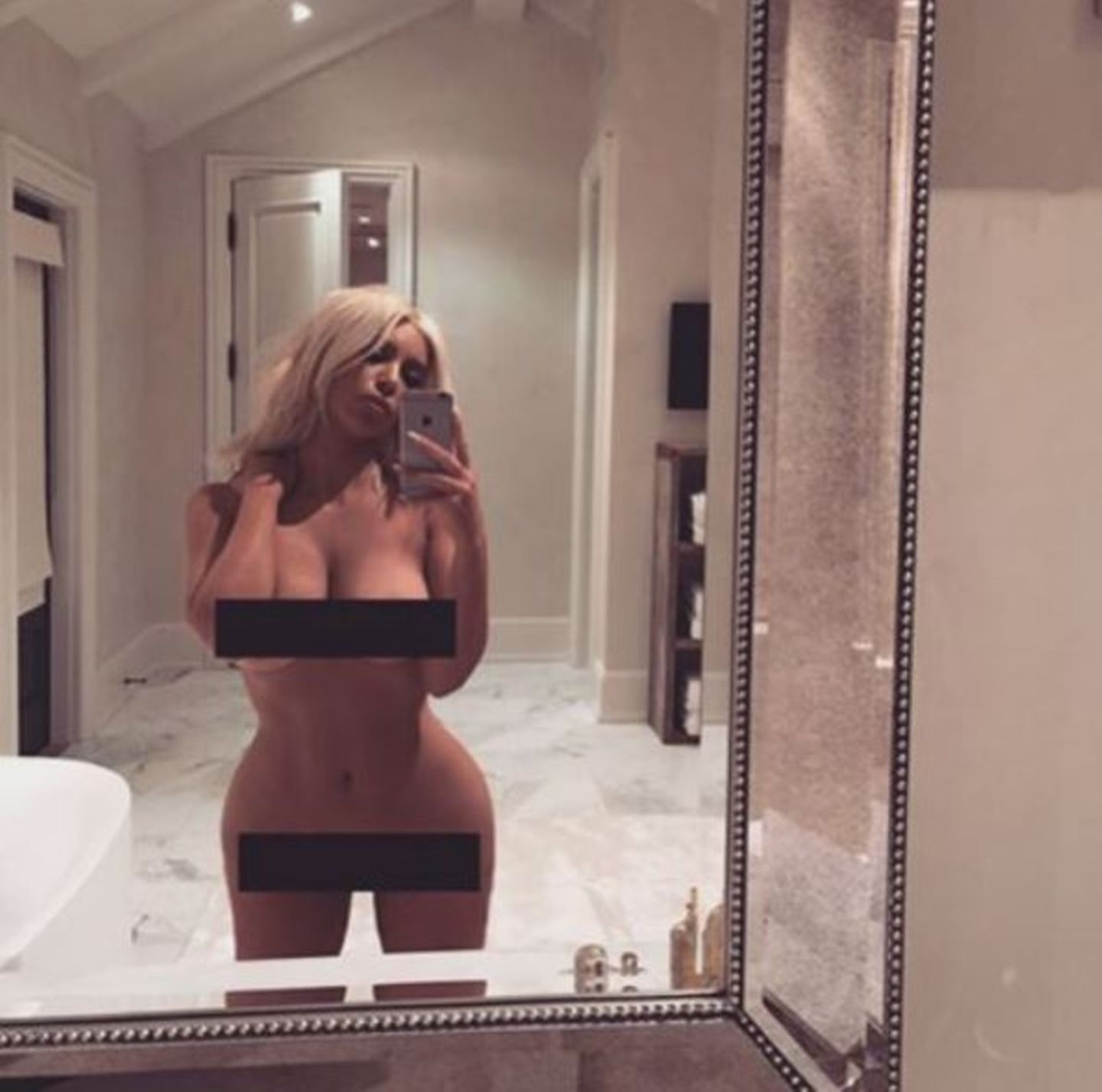 Kim kardashian nackte selfie