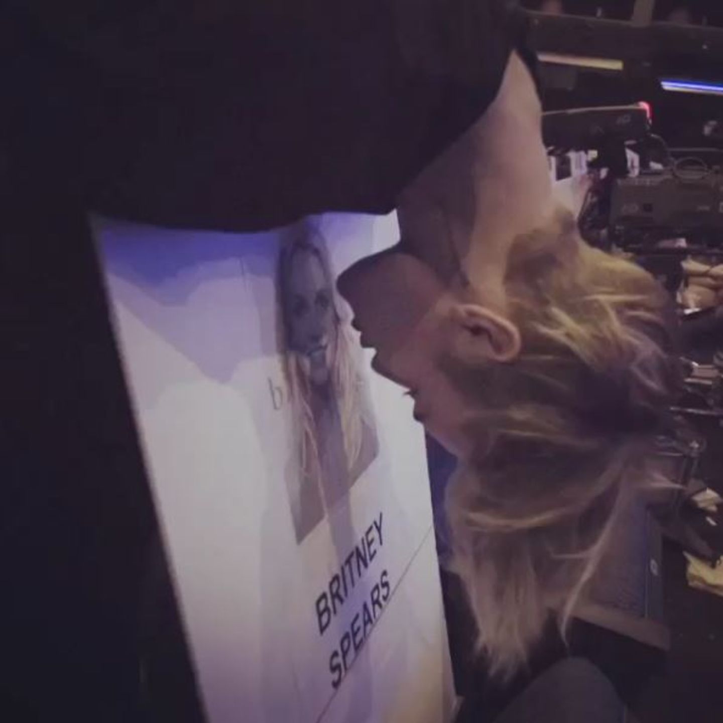 Justin Bieber kündigt an: "Britney I'm back".
