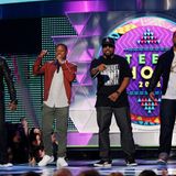 Rapper Ice Cube und die Schauspieler des Films "Straight Outta Compton", Corey Hawkins, Jason Mitchell und O'Shea Jackson Jr, eröffnen die Preisverleihung.