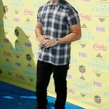 Wilmer Valderrama kommt ohne Freundin Demi Lovato zur Preisverleihung.