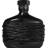 Was aussieht wie eine stylische Feldflasche, ist ein neuer Herrenduft, der nach Hölzern und Bourbon riecht. "Dark Rebel" von John Varvatos, EdT, 75 ml, ca. 55 Euro