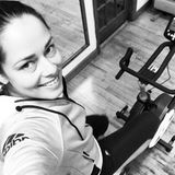 Tennisstar Ana Ivanovic erinnert ihre Instagram-Fans mit diesem Bild vom morgendlichen Sport an ihr Credo: Energie schafft Energie. MIt Sport am Morgen hole ise sich also Energie für den ganzen Tag.