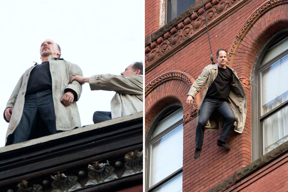 Michael Keatons Double springt für den oscarprämierten Film "Birdman" von einem Dach im New Yorker Theater Disctrict. Michael Keatons Double springt für den oscarprämierten Film "Birdman" von einem Dach im New Yorker Theater Disctrict.
