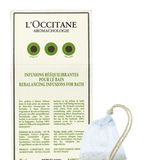 Tea-Time in der Wanne: "Ausgleichender Badeaufguss" von L’Occitane, 5 Stück, ca. 20 Euro