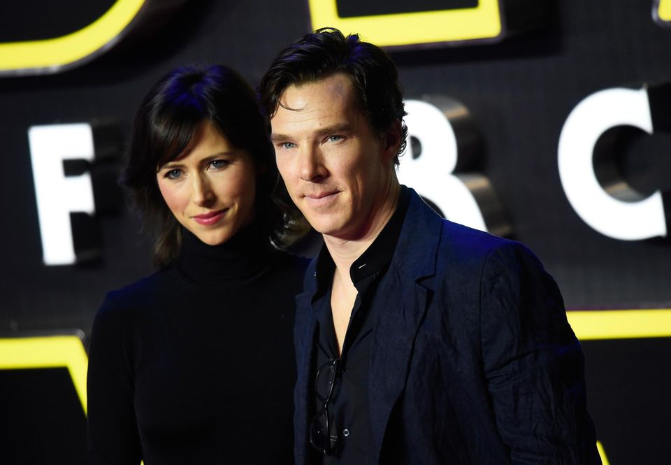Benedict Cumberbatch und seine Frau Sophie Hunter lassen sich das "Star Wars"-Spektakel nicht entgehen. Benedict Cumberbatch und seine Frau Sophie Hunter lassen sich das "Star Wars"-Spektakel nicht entgehen.