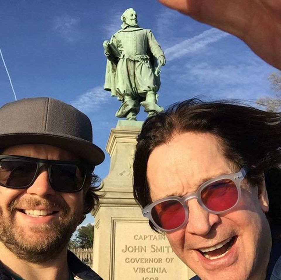 Ozzy Osbourne und Sohn Jack auf einem historischen Road Trip? Das gibt es wirklich! Ozzy and Jack's World Detour im "History Channel".