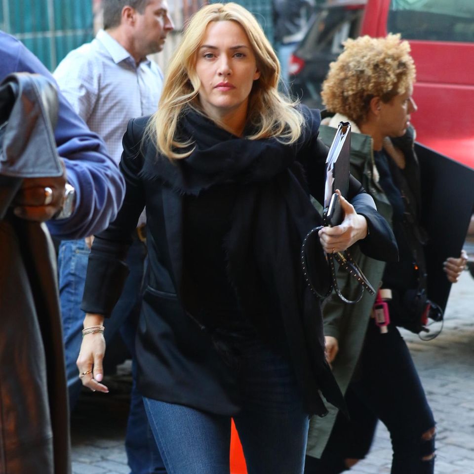 1. März 2016: Kate Winslet ist in New York auf dem Weg zu den Dreharbeiten zu ihrem neuen Film.
